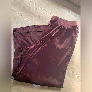 NWT TORRID SATIN PARACHUTE PANTS